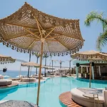 Folie Marine & Club 酒店 贾尔