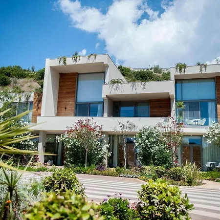 Hotel Folie Marine & Club