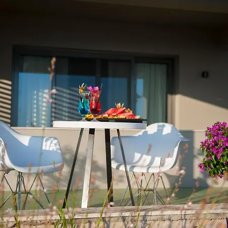 Hotel Folie Marine & Club