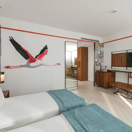 Folie Marine & Club 5*