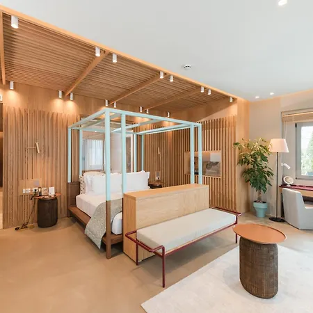 Folie Marine Club 5* Jal