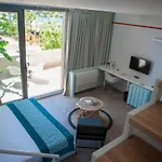 Hotel Folie Marine & Club Jal