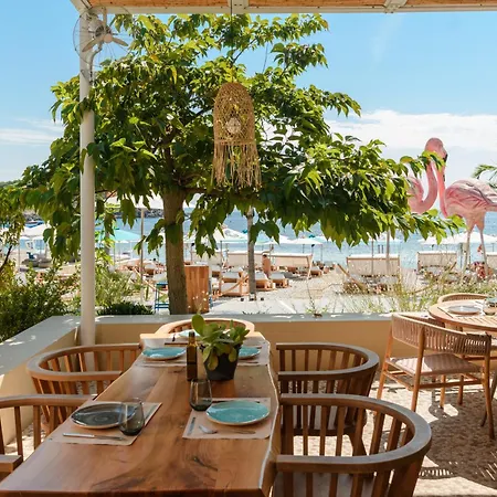 Hotel Folie Marine Club