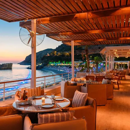Folie Marine Club Otel Jal