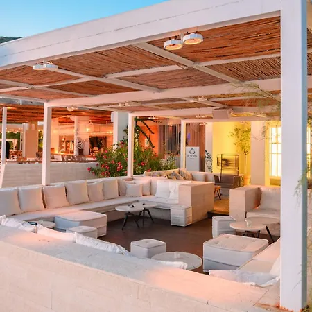 Folie Marine Club 5* Jal