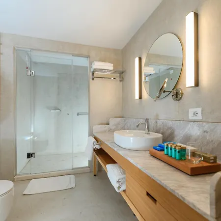 Szálloda Folie Marine & Club Jal