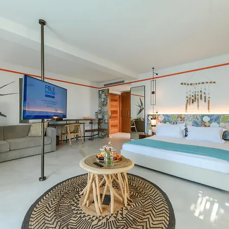 Hotell Folie Marine & Club