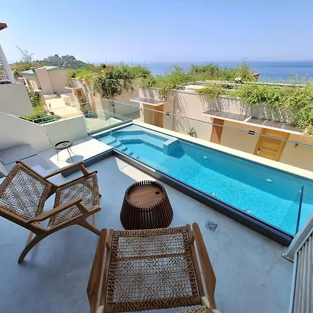 Otel Folie Marine Club