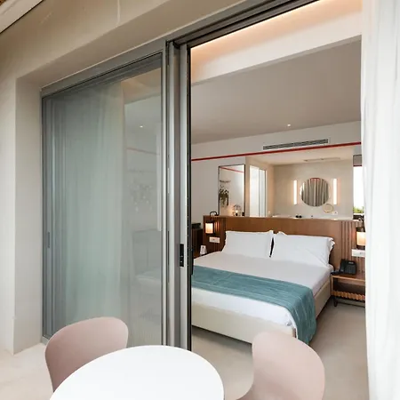 Folie Marine Hotel&beach Club 5*