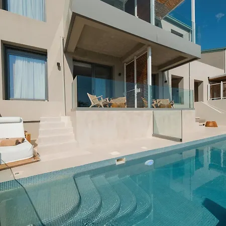 Folie Marine & Club Hotell 5*