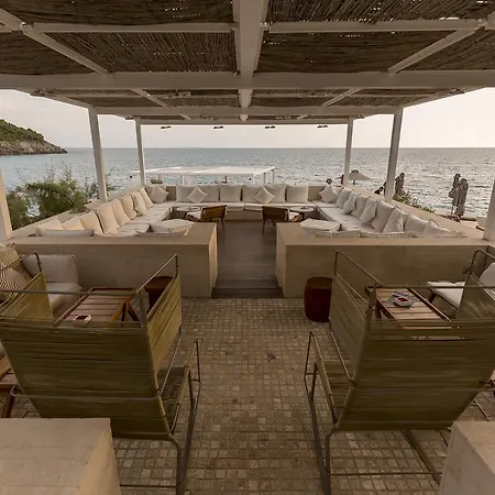 Szálloda Folie Marine & Club Jal