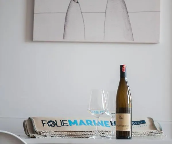 Folie Marine & Club
