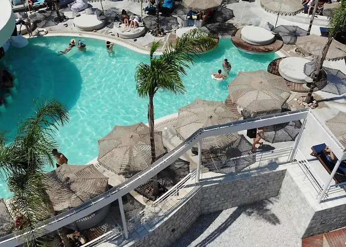 Hotel Folie Marine & Club Jal