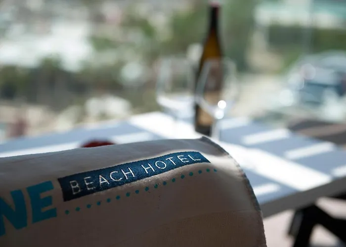 Folie Marine & Club Hotel 5*