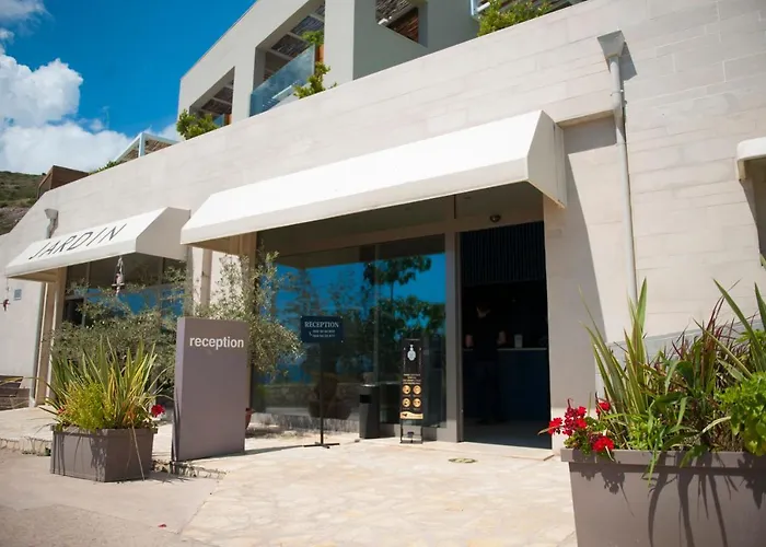 Folie Marine & Club Hotel Jal