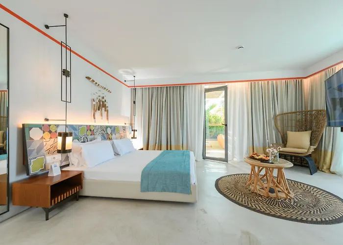 Folie Marine Hotel&beach Club 5* Jal